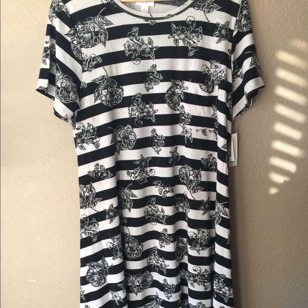 Lularoe NWT Carly Unicorn Large
